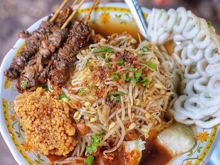 lontong balap buat sarapan