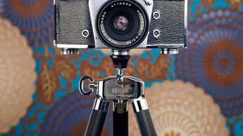 Ini kamera Ihagee/Veb Pentacon Elbaflex Foto: Jürgen Novotn