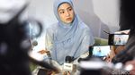 Listrik Padam, Natasha Rizki Jadikan Ajang Pembelajaran Bagi Anaknya