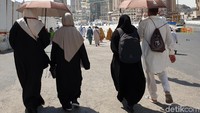 Musim haji akan memasuki fase puncak. Para jemaah pun harus pintar-pintar menjaga kebugaran tubuhnya.