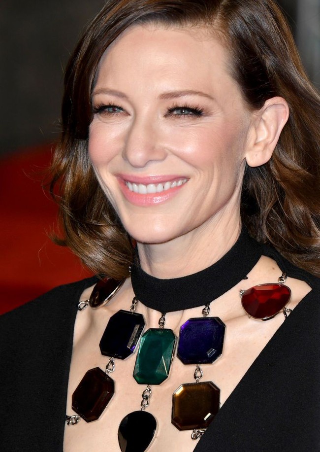 Aktris cantik yang lahir di Australia pada 14 Mei 1969 ini pernah memenangkan Academy Awards dan Golden Globes. Walau telah berusia 50 tahun, Cate Blanchett tetap terlihat cantik dan percaya diri. Foto: Getty Images