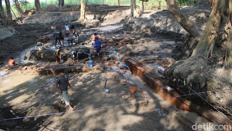 Situs Petirtaan Suci Majapahit di Jombang Warisan Tribhuwana Tunggadewi Situs Petirtaan Suci Majapahit di Jombang Warisan Tribhuwana Tunggadewi