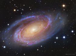 Deretan Galaksi di Alam Semesta yang Memukau Mata