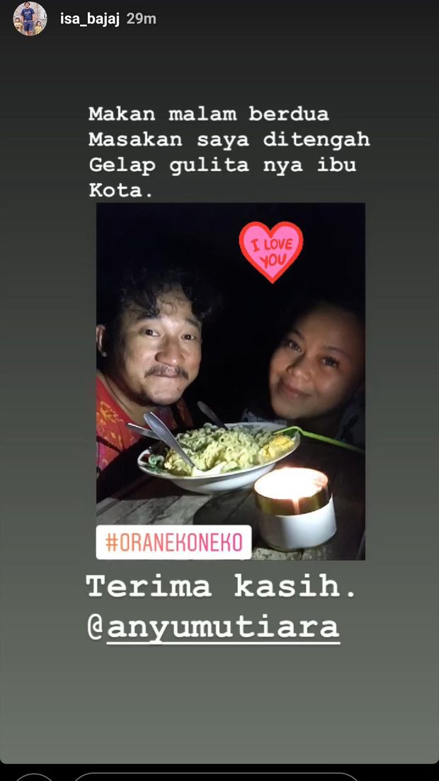 Nikmati Mati Lampu Massal, Isa 'Bajaj' Kembali Pakai Ublik