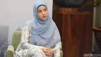 Natasha melakukan itu demi mengajarkan anak-anaknya bagaimana kondisi jika mati lampu. Pool/Noel/detikFoto.