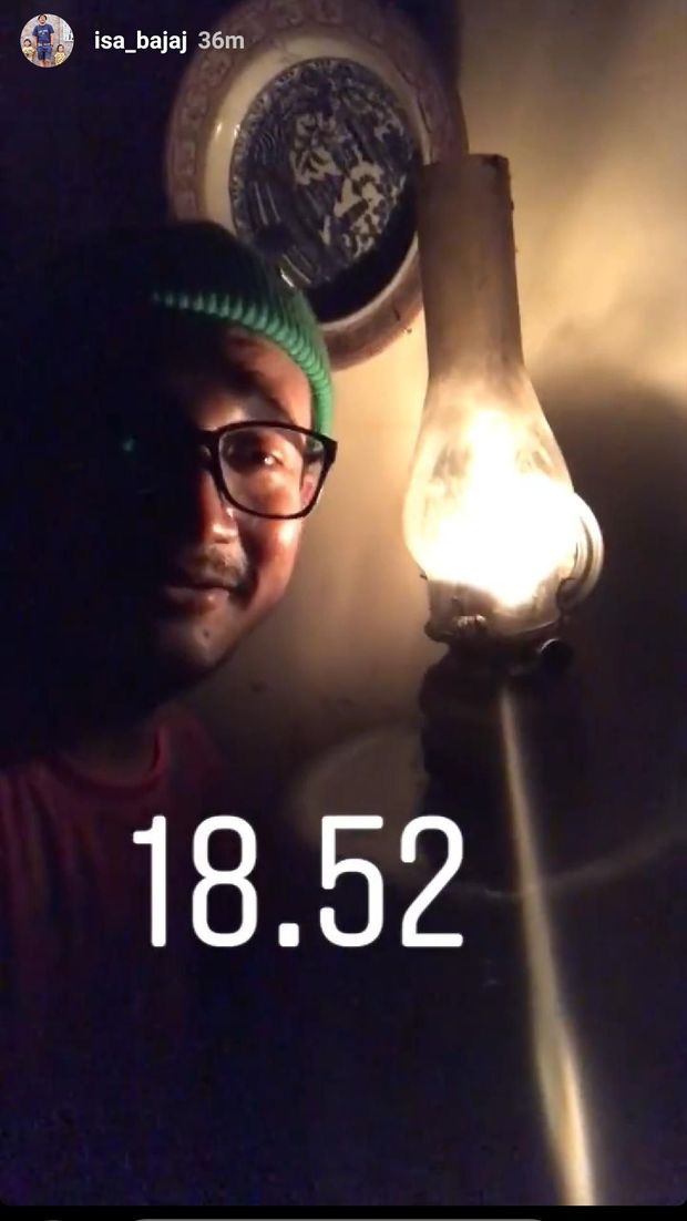 Nikmati Mati Lampu Massal, Isa 'Bajaj' Kembali Pakai Ublik