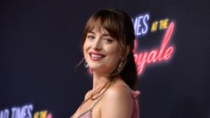 Potret Rumah Dakota Johnson yang Dijual Rp 106 M, Dapurnya Mungil
