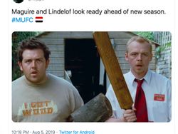 Meme Kocak Kesedihan Phil Jones Disingkirkan Harry Maguire