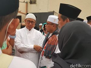 Menag Urus Administrasi Jenazah Mbah Moen di RS An Noor Mekah