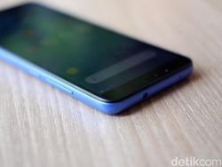 Menggenggam Redmi 7A, Ponsel Anyar Xiaomi Harga Sejutaan