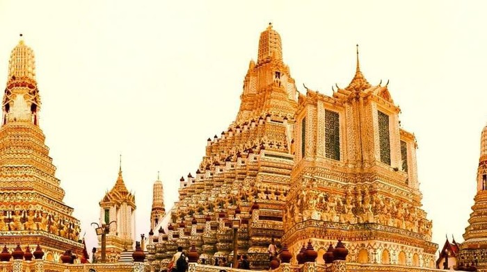 Kuil di Bangkok.