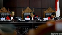 Total, dari 260 perkara, MK hanya melanjutkan 122 perkara yang maju ke tahapan sidang berikutnya.