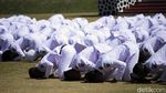 Sujud Syukur Praja IPDN Usai Dilantik Wakil Presiden