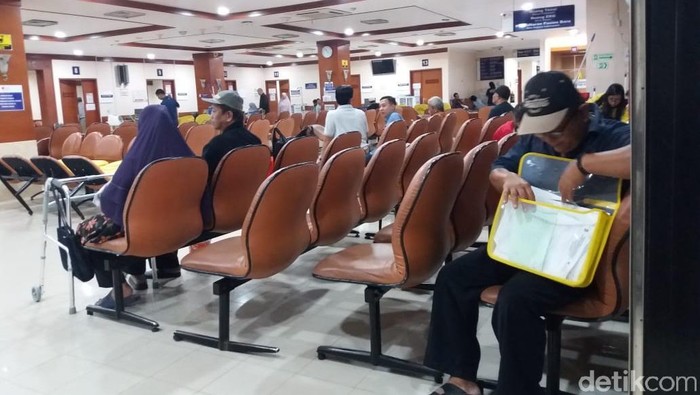 Dampak mati lampu di RS Jantung Harapan Kita (Foto: Nabila Ulfa Jayanti/detikHealth) Dampak mati lampu di RS Jantung Harapan Kita (Foto: Nabila Ulfa Jayanti/detikHealth)