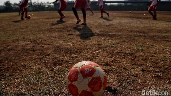 Rencana Revitalisasi Stadion Tugu Jakut