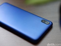 Menggenggam Redmi 7A, Ponsel Anyar Xiaomi Harga Sejutaan