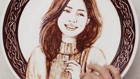 Hasil karyanya tersebut juga banyak diunggah di akun instagram pribadinya dengan nama @norico0807. Sejauh ini sudah ada raturan karya yang dipajang di Instagramnya. Salah satunya adalah karya ini. Foto: Instagram @Norico0807