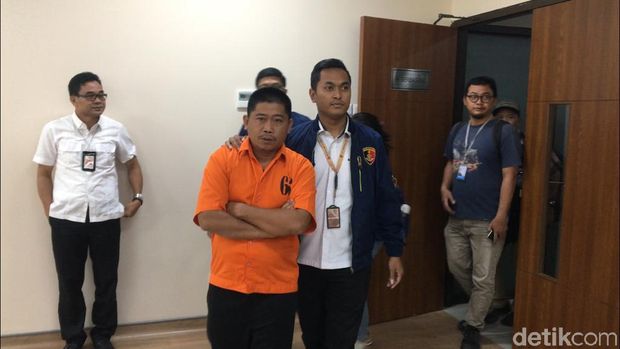  Bareskrim Polri mengungkap kasus pembalakan liar di kawasan hutan Jambi dan Sumatera Selatan (Sumsel). 