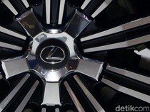 Harga Paling Murah Rp 800 Jutaan, Siapa Sih Pembeli Mobil Lexus?