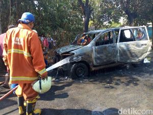 Liburan Nyaman, Jangan Sampai Mobil Mogok Apalagi Terbakar!