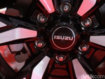 Isuzu Genggam 29% Pasar Kendaraan Niaga RI, Traga Jadi Bintang