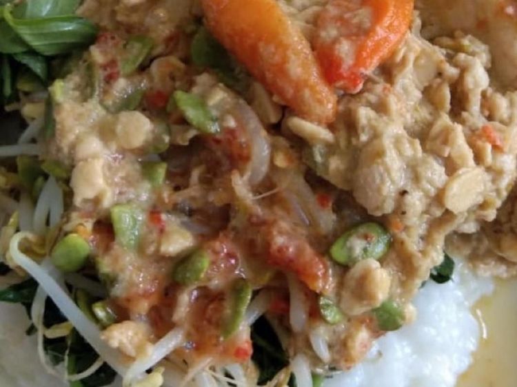 Biar Semangat, Yuk, Sarapan Pecel Tumpang yang Sedap!