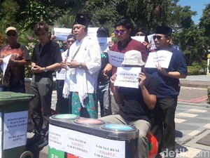 Arek Suroboyo Bela Risma, Tak Terima Diserang Anggota TGUPP Anies