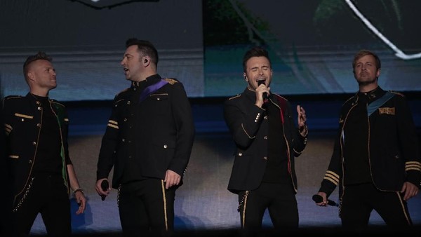 Hello My Love! Westlife Sapa Penggemar di Jakarta
