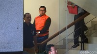 Penyidik melakukan penahanan untuk tersangka SNZ (Sufardi Nurzain) Ketua Fraksi Golkar DPRD Provinsi Jambi Periode 2014 - 2019 DPRD Provinsi Jambi, kata Kabag Pemberitaan dan Publikasi Humas KPK Yuyuk Andriati kepada wartawan, Selasa (6/8/2019).