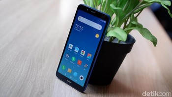 Ponsel ini merupakan penerus Redmi 6A.