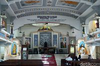 Bagian dalam gereja (Wahyu Setyo/detikcom)