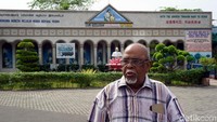 Pastor James mendapat ilham untuk membangun gereja ini sekitar tahun 2001, 4 tahun kemudian, sekitar tahun 2005, gereja unik ini selesai dibuat. (Wahyu Setyo/detikcom)