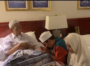 Ustaz Solmed Kenang Mbah Moen: Kyai yang Rendah Hati dan Penyayang