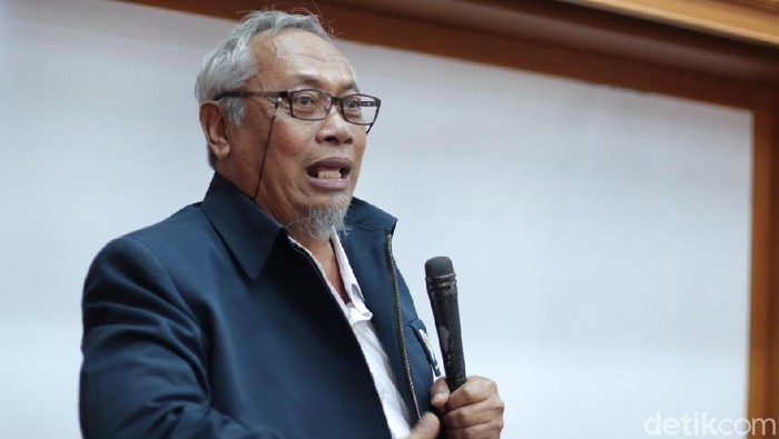 Ketua Dewan Guru Besar UGM, Prof Koentjoro