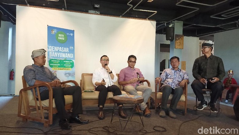 Jumpa pers pembukaan kembali rute Denpasar-Banyuwangi (Aditya/detikcom) Jumpa pers pembukaan kembali rute Denpasar-Banyuwangi (Aditya/detikcom)