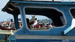 Melihat Kehidupan Nelayan Tanjung Luar Lombok