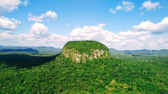 Bukit kapal Nuh di Timor Tengah Selatan