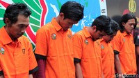 Ini tampang para tersangka pemasok sabu ke komedian Nunung.