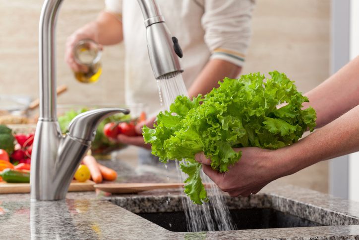 Cuci buah dan sayur