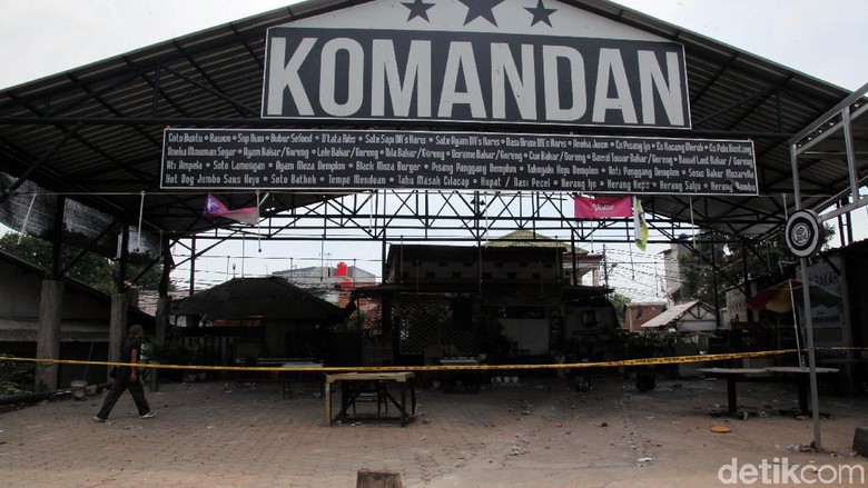 Buntut Panjang Perusakan Spontan di Kafe Komandan Buntut Panjang Perusakan Spontan di Kafe Komandan