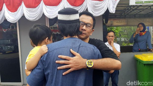 Kebahagiaan Mandala Shoji Usai Bebas dari Penjara 