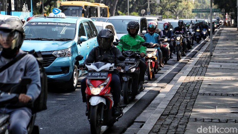 Motor Kebal Ganjil Genap di Jakarta, tapi Akan Dikanalisasi Motor Kebal Ganjil Genap di Jakarta, tapi Akan Dikanalisasi