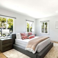 Meski pernah ditinggali oleh Meghan, namun tidak diketahui apakah sang Duchess yang memegang kepemilikan rumah tersebut. Kini, rumah tersebut dijual dengan harga US$ 1,8 juta atau sekitar Rp 25 miliar. Foto: dok. Instagram