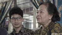 Astuti Ananta Toer mengatakan novel Bumi Manusia menjadi salah satu karya Pram yang paling penting di antara puluhan buku lainnya.  Foto: Haykal/detikcom