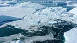 Potret Gunung Es di Greenland Mencair