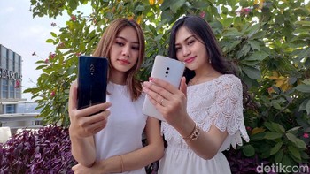Oppo juga menyematkan baterai berkapasitas 3.765 mAh yang dilengkapi dengan fitur pengisian cepat VOOC 3.0 20W. Foto: Adi Fida Rahman/detikINET