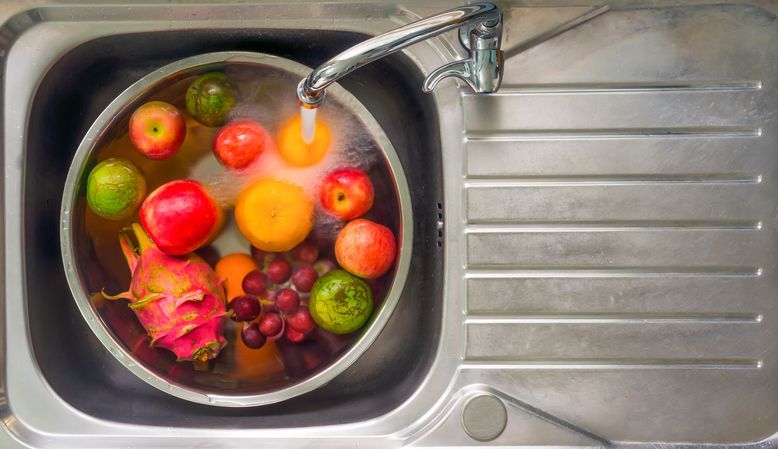 Cuci buah dan sayur