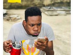 Ketika Netizen Bandingkan Harga Maguire vs Van Dijk