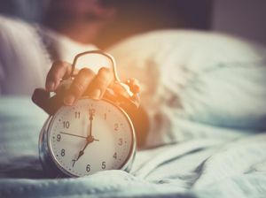 Kenapa Cuaca Dingin Bikin Mager? Ini Kata Dokter