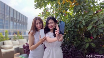 Oppo membanderol ponsel barunya seharga Rp 3,999 juta. Namun dalam penjualan flash sale pada 8 Agustus nanti, Oppo K3 dilepas dengan harga khusus Rp 3,599 juta. Foto: Adi Fida Rahman/detikINET